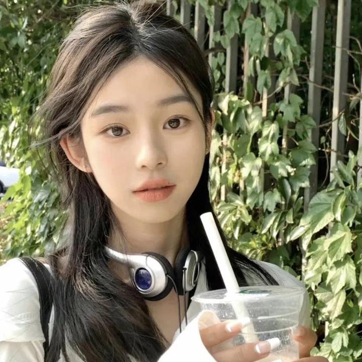 史蒂文斯小姐